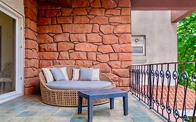 Saffronstays Boulevard Rockhouse - Pool Villa With Amazing Nature Views